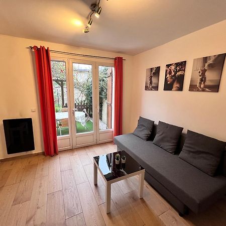 F2 Avec Terrasse Daire Saint-Denis  Dış mekan fotoğraf
